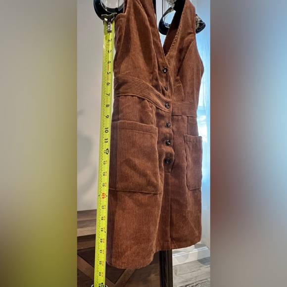 SHEIN Privé Single Breasted Patch Pocket Cord Overall Dress Women’s size Small - Picture 5 of 5